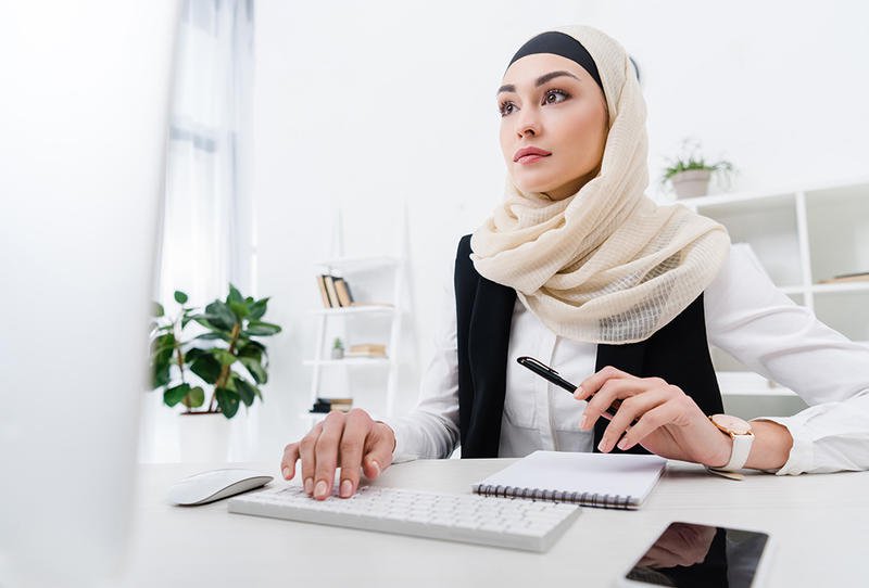 وظائف سكرتيرة في السعودية للعمل براتب 4000 ريال سعودي 1 وظائف سكرتيرة في السعودية